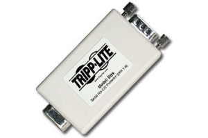 Mikä on DB9 -liitin ja miten sitä käytetään?