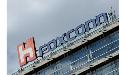 Foxconn on hyväksytty investoimaan ylimääräinen miljardi dollaria Intian tehtaalle